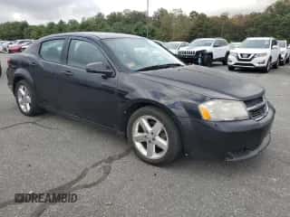 2013 Dodge Avenger SE с VIN 1C3CDZAB5DN700664, выставлен на аукционе Copart как лот 73912344 с пробегом 195 050 миль миль и Списание • Salvage title. История ставок и продаж доступна на DreamBid. Изображение 4.