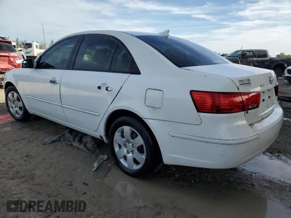✅ 2010 Hyundai Sonata GLS • VIN: 5NPET4AC1AH599427 • Лот: 87383034. Опубликован ранее на Copart с пробегом 118 872 миль. Бесплатный доступ к архиву аукционных продаж из США и подробный отчёт об истории автомобиля на DreamBid. Изображение 2.