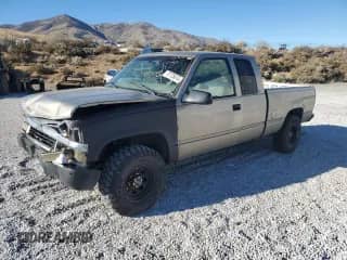 1999 Chevrolet Silverado 1500 с VIN 1GCEK19R6XR145346, выставлен на аукционе Copart как лот 79735614 с пробегом 237 998 миль миль и Списание • Salvage title. История ставок и продаж доступна на DreamBid. Изображение 1.