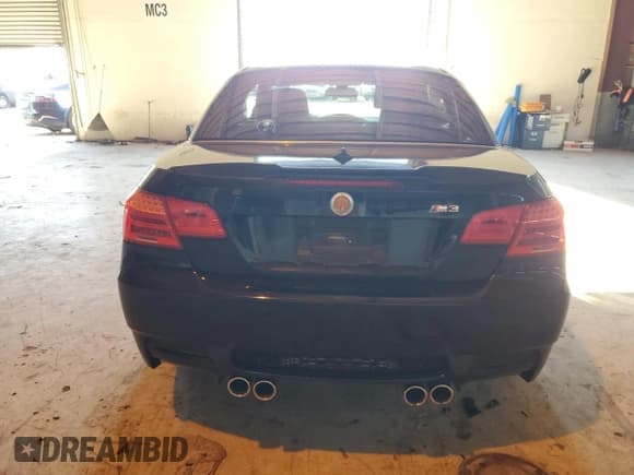 ✅ 2011 BMW M3 • VIN: WBSDX9C51BE399475 • Lot: 90114655. Wystawiony na Copart z przebiegiem 62 769 mil. Bezpłatny archiwum sprzedaży aukcyjnych z USA i szczegółowy raport historii pojazdu na DreamBid. Zdjęcie 6.