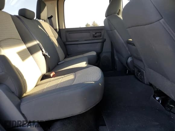 ✅ 2012 Ram 2500 ST • VIN: 3C6UD5CL1CG312733 • Лот: 82360955. Опубликован ранее на Copart с пробегом 97 009 миль. Бесплатный доступ к архиву аукционных продаж из США и подробный отчёт об истории автомобиля на DreamBid. Изображение 10.