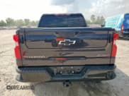 ✅ 2022 Chevrolet Silverado 1500 ZR2 • VIN: 3GCUDHEL9NG587499 • Лот: 72062985. Опубликован ранее на Copart с пробегом 54 097 миль. Бесплатный доступ к архиву аукционных продаж из США и подробный отчёт об истории автомобиля на DreamBid. Изображение 6.