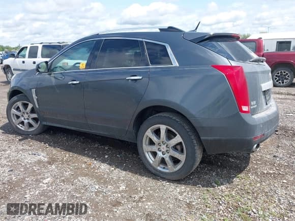 ✅ 2010 Cadillac SRX Performance Collection • VIN: 3GYFNBEY4AS627889 • Lot: 42381750. Wystawiony na IAAI z przebiegiem 138 612 mil. Bezpłatny archiwum sprzedaży aukcyjnych z USA i szczegółowy raport historii pojazdu na DreamBid. Zdjęcie 3.
