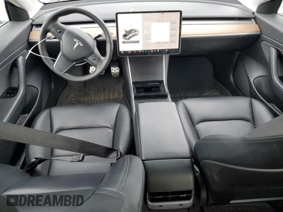 ✅ 2020 Tesla Model 3 Standard Range Plus • VIN: 5YJ3E1EA2LF704924 • Lot: 67056025. Wystawiony na Copart z przebiegiem 51 493 mil. Bezpłatny archiwum sprzedaży aukcyjnych z USA i szczegółowy raport historii pojazdu na DreamBid. Zdjęcie 8.