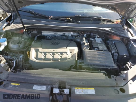 ✅ 2024 Volkswagen Tiguan SE • VIN: 3VVMB7AX7RM023304 • Lot: 92503035. Wystawiony na Copart z przebiegiem 46 176 mil. Bezpłatny archiwum sprzedaży aukcyjnych z USA i szczegółowy raport historii pojazdu na DreamBid. Zdjęcie 12.