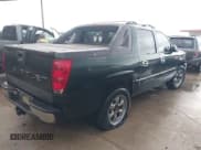 ✅ 2004 Chevrolet Avalanche Z66 • VIN: 3GNEC12T34G329410 • Lot: 43743414. Listed on IAAI with 241,010 mi. Free auction sales archive from the USA and detailed vehicle history report at DreamBid. Image 4.