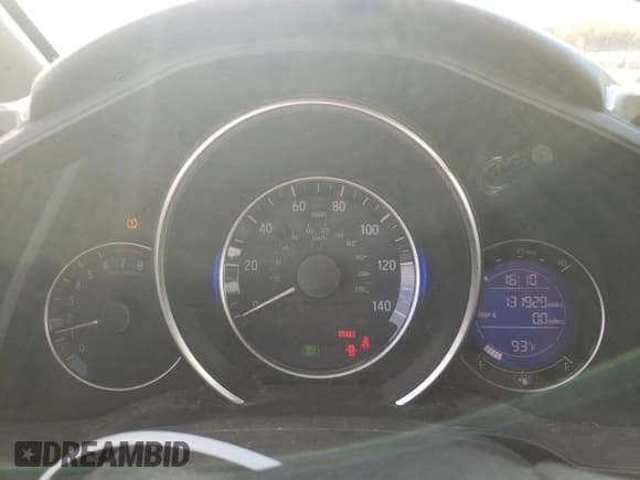 ✅ 2015 Honda Fit LX • VIN: 3HGGK5G56FM711135 • Lot: 53340805. Listed on Copart with 131,929 mi. Free auction sales archive from the USA and detailed vehicle history report at DreamBid. Image 9.