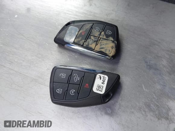 ✅ 2023 Chevrolet Silverado 1500 Custom Trail Boss • VIN: 3GCPDCEK3PG202089 • Lot: 42170434. Wystawiony na IAAI z przebiegiem 55 542 mil. Bezpłatny archiwum sprzedaży aukcyjnych z USA i szczegółowy raport historii pojazdu na DreamBid. Zdjęcie 11.