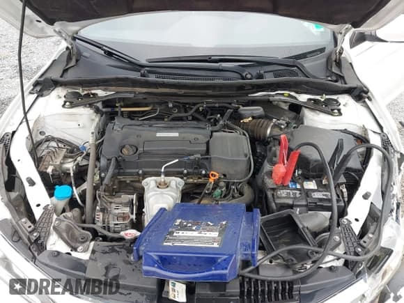 ✅ 2017 Honda Accord Sport SE • VIN: 1HGCR2F12HA003388 • Lot: 43404268. Listed on IAAI with 87,177 mi. Free auction sales archive from the USA and detailed vehicle history report at DreamBid. Image 10.