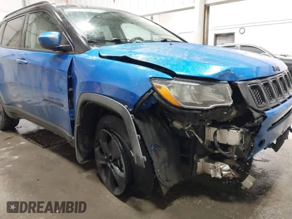 2020 Jeep Compass Latitude с VIN 3C4NJDBB3LT229336, выставлен на аукционе IAAI как лот 41568382 с пробегом 49 649 миль миль и . История ставок и продаж доступна на DreamBid. Изображение 6.