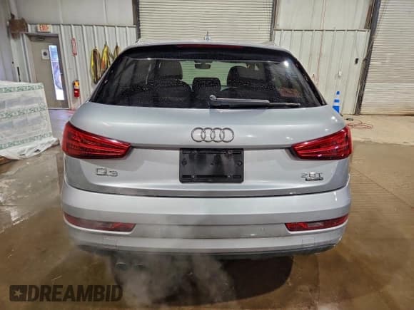 ✅ 2018 Audi Q3 Premium • VIN: WA1ECCFS5JR009274 • Lot: 95315035. Listed on Copart with 95,307 mi. Free auction sales archive from the USA and detailed vehicle history report at DreamBid. Image 6.