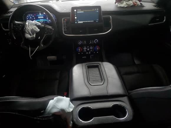 2022 Chevrolet Tahoe RST with VIN 1GNSKRKD6NR247072, listed as a Copart auction lot 61332835 with 46,798 mi miles and Salvage title. Bid and sale history available at DreamBid. Image 8.