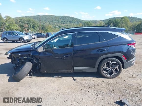 ✅ 2022 Hyundai Tucson Limited • VIN: KM8JECA12NU068049 • Lot: 43254961. Listed on IAAI with 31,287 mi. Free auction sales archive from the USA and detailed vehicle history report at DreamBid. Image 15.