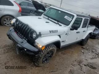 ✅ 2021 Jeep Gladiator Freedom • VIN: 1C6HJTAG9ML605725 • Лот: 47885265. Опубликован ранее на Copart с пробегом 45 085 миль. Бесплатный доступ к архиву аукционных продаж из США и подробный отчёт об истории автомобиля на DreamBid. Изображение 1.