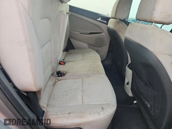 ✅ 2021 Hyundai Tucson SEL • VIN: KM8J33AL6MU318477 • Lot: 86594565. Wystawiony na Copart z przebiegiem 77 908 mil. Bezpłatny archiwum sprzedaży aukcyjnych z USA i szczegółowy raport historii pojazdu na DreamBid. Zdjęcie 11.