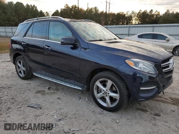✅ 2017 Mercedes-Benz GLE 350 • VIN: 4JGDA5HB0HA994524 • Lot: 79008434. Wystawiony na Copart z przebiegiem 120 867 mil. Bezpłatny archiwum sprzedaży aukcyjnych z USA i szczegółowy raport historii pojazdu na DreamBid. Zdjęcie 4.