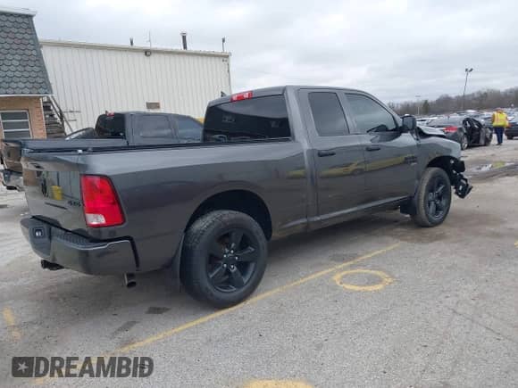 2019 Ram 1500 Tradesman with VIN 1C6RR7FG1KS547920, listed as a IAAI auction lot 41969407 with 67,048 mi miles and . Bid and sale history available at DreamBid. Image 4.