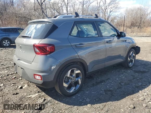 ✅ 2023 Hyundai Venue SEL • VIN: KMHRC8A37PU238111 • Lot: 47438265. Listed on Copart with 10,200 mi. Free auction sales archive from the USA and detailed vehicle history report at DreamBid. Image 3.