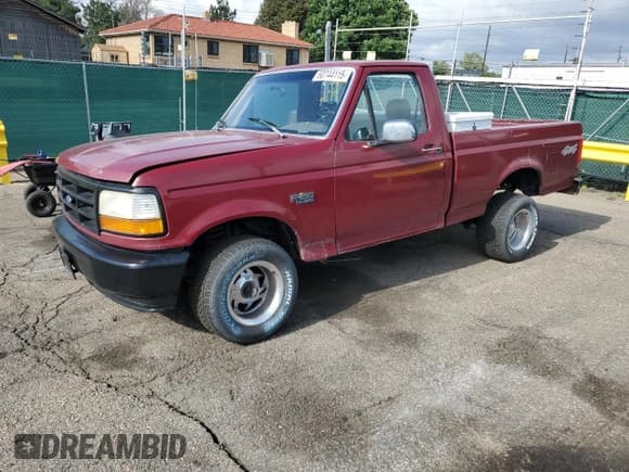 ✅ 1993 Ford F-150 • VIN: 1FTEF14Y2PLA11729 • Лот: 60744115. Опубликован ранее на Copart с пробегом 141 101 миль. Бесплатный доступ к архиву аукционных продаж из США и подробный отчёт об истории автомобиля на DreamBid. Изображение 1.