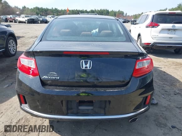 ✅ 2013 Honda Accord LX-S • VIN: 1HGCT1A30DA015974 • Lot: 42071469. Wystawiony na IAAI z przebiegiem 98 557 mil. Bezpłatny archiwum sprzedaży aukcyjnych z USA i szczegółowy raport historii pojazdu na DreamBid. Zdjęcie 17.