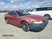 ✅ 2001 Ford Mustang Standard • VIN: 1FAFP40411F255874 • Лот: 71923065. Опубликован ранее на Copart с пробегом 165 678 миль. Бесплатный доступ к архиву аукционных продаж из США и подробный отчёт об истории автомобиля на DreamBid. Изображение 4.