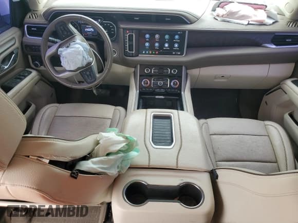 ✅ 2021 GMC Yukon Denali • VIN: 1GKS2DKL3MR227674 • Lot: 86777255. Listed on Copart with 74,950 mi. Free auction sales archive from the USA and detailed vehicle history report at DreamBid. Image 8.