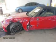 ✅ 2017 FIAT 124 Spider Elaborazione Abarth • VIN: JC1NFAEK5H0126108 • Lot: 42966396. Listed on IAAI with 28,201 mi. Free auction sales archive from the USA and detailed vehicle history report at DreamBid. Image 6.