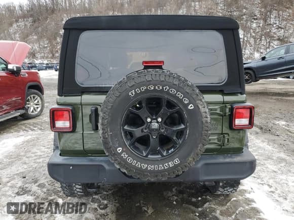 ✅ 2020 Jeep Wrangler Sport S • VIN: 1C4GJXAG8LW285550 • Lot: 46400075. Wystawiony na Copart z przebiegiem 24 388 mil. Bezpłatny archiwum sprzedaży aukcyjnych z USA i szczegółowy raport historii pojazdu na DreamBid. Zdjęcie 6.