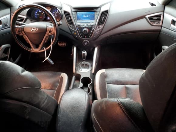 ✅ 2014 Hyundai Veloster Turbo • VIN: KMHTC6AE4EU193525 • Лот: 47676345. Опубликован ранее на Copart с пробегом 170 415 миль. Бесплатный доступ к архиву аукционных продаж из США и подробный отчёт об истории автомобиля на DreamBid. Изображение 8.