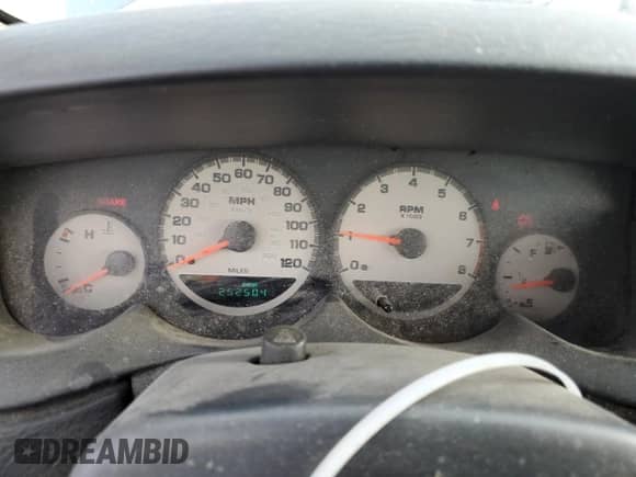 2005 Dodge Neon SXT z VIN 1B3ES56C95D156960, wystawiony jako Copart lot #51545265 z przebiegiem 252 504 mil mil oraz Szkoda całkowita • Salvage title. Historia ofert i sprzedaży dostępna na DreamBid. Obrazek 9.