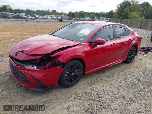 2025 Toyota Camry LE с VIN 4T1DAACK2SU148238, выставлен на аукционе IAAI как лот 43278317 с пробегом 5 606 миль миль и . История ставок и продаж доступна на DreamBid. Изображение 17.