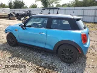 2017 MINI Hardtop Cooper with VIN WMWXP5C52H3C63759, listed as a Copart auction lot 60203935 with 118,339 mi miles and Salvage title. Bid and sale history available at DreamBid. Image 2.