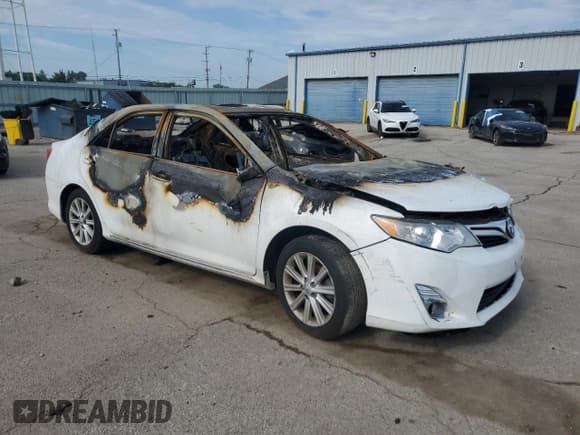 ✅ 2012 Toyota Camry SE • VIN: 4T1BK1FK5CU016768 • Лот: 61046185. Опубликован ранее на Copart с пробегом Не указан. Бесплатный доступ к архиву аукционных продаж из США и подробный отчёт об истории автомобиля на DreamBid. Изображение 4.