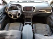 ✅ 2022 GMC Terrain SLT • VIN: 3GKALVEV8NL201026 • Lot: 51654795. Wystawiony na Copart z przebiegiem Nie podano. Bezpłatny archiwum sprzedaży aukcyjnych z USA i szczegółowy raport historii pojazdu na DreamBid. Zdjęcie 8.