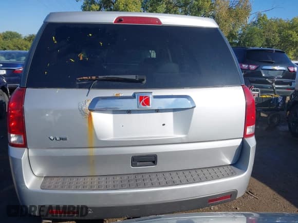 ✅ 2006 Saturn VUE • VIN: 5GZCZ53456S881661 • Lot: 43319455. Listed on IAAI with 159,246 mi. Free auction sales archive from the USA and detailed vehicle history report at DreamBid. Image 16.