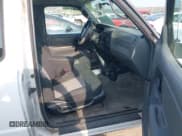 ✅ 2008 Ford Ranger XL • VIN: 1FTYR14D98PA18656 • Lot: 42874012. Wystawiony na IAAI z przebiegiem 436 634 mil. Bezpłatny archiwum sprzedaży aukcyjnych z USA i szczegółowy raport historii pojazdu na DreamBid. Zdjęcie 5.