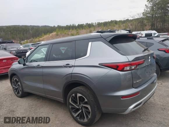 2023 Mitsubishi Outlander SEL с VIN JA4J3VA88PZ029419, выставлен на аукционе IAAI как лот 41705239 с пробегом 27 604 миль миль и . История ставок и продаж доступна на DreamBid. Изображение 14.