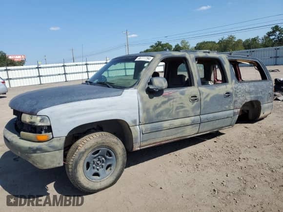 2003 Chevrolet Suburban LT с VIN 1GNFK16Z13J267069, выставлен на аукционе Copart как лот 69261734 с пробегом 201 234 миль миль и Списание • Salvage title. История ставок и продаж доступна на DreamBid. Изображение 1.