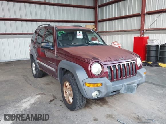 ✅ 2002 Jeep Liberty Sport • VIN: 1J8GL48K72W294086 • Lot: 43214710. Listed on IAAI with 120,097 mi. Free auction sales archive from the USA and detailed vehicle history report at DreamBid. Image 6.