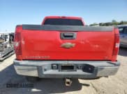✅ 2007 Chevrolet Silverado 2500HD 1LT • VIN: 1GCHK23617F522118 • Lot: 76400054. Wystawiony na Copart z przebiegiem 316 827 mil. Bezpłatny archiwum sprzedaży aukcyjnych z USA i szczegółowy raport historii pojazdu na DreamBid. Zdjęcie 6.