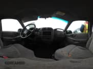 ✅ 2002 Chevrolet S-10 LS • VIN: 1GCCS19W428252973 • Лот: 41697838. Опубликован ранее на IAAI с пробегом 175 973 миль. Бесплатный доступ к архиву аукционных продаж из США и подробный отчёт об истории автомобиля на DreamBid. Изображение 19.