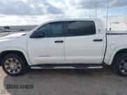 ✅ 2016 Toyota Tundra SR5 • VIN: 5TFEM5F14GX101356 • Lot: 43670492. Listed on IAAI with 125,097 mi. Free auction sales archive from the USA and detailed vehicle history report at DreamBid. Image 14.