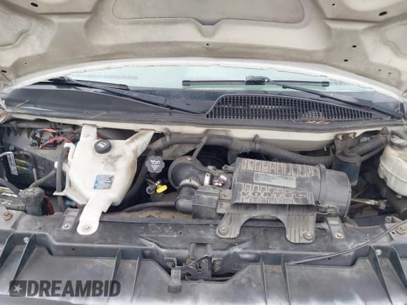 ✅ 2009 Chevrolet Express Cargo • VIN: 1GCGG29C591175399 • Lot: 41753488. Listed on IAAI with 216,988 mi. Free auction sales archive from the USA and detailed vehicle history report at DreamBid. Image 10.