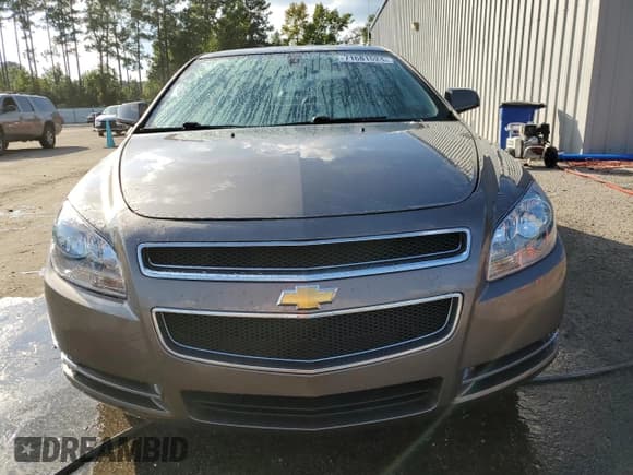 ✅ 2011 Chevrolet Malibu 2LT • VIN: 1G1ZD5E16BF237949 • Lot: 71681524. Listed on Copart with 171,139 mi. Free auction sales archive from the USA and detailed vehicle history report at DreamBid. Image 5.