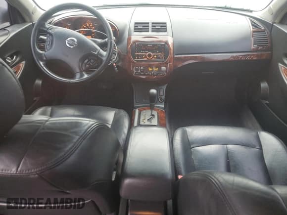 ✅ 2003 Nissan Altima SE • VIN: 1N4BL11E93C191121 • Lot: 82309335. Listed on Copart with 214,996 mi. Free auction sales archive from the USA and detailed vehicle history report at DreamBid. Image 8.