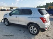 ✅ 2021 Chevrolet Trax LS • VIN: KL7CJKSB3MB308002 • Лот: 55124015. Опубликован ранее на Copart с пробегом 31 666 миль. Бесплатный доступ к архиву аукционных продаж из США и подробный отчёт об истории автомобиля на DreamBid. Изображение 2.