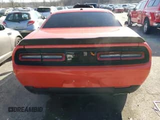 ✅ 2022 Dodge Challenger R/T • VIN: 2C3CDZBT6NH200319 • Lot: 79429113. Wystawiony na Copart z przebiegiem 5 277 mil. Bezpłatny archiwum sprzedaży aukcyjnych z USA i szczegółowy raport historii pojazdu na DreamBid. Zdjęcie 6.