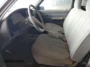 ✅ 1989 Toyota Pickup DLX • VIN: JT4VN01DXK2000300 • Lot: 85559725. Listed on Copart with Not provided. Free auction sales archive from the USA and detailed vehicle history report at DreamBid. Image 9.