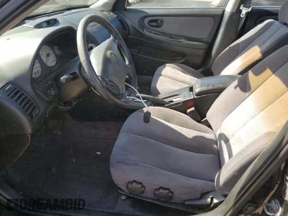 ✅ 2001 Nissan Maxima SE • VIN: JN1CA31D51T804570 • Lot: 75412704. Listed on Copart with 84,493 mi. Free auction sales archive from the USA and detailed vehicle history report at DreamBid. Image 7.