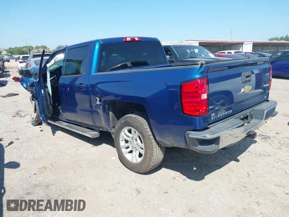 ✅ 2018 Chevrolet Silverado 1500 LT • VIN: 3GCPCREC7JG356648 • Lot: 43140800. Wystawiony na IAAI z przebiegiem Nie podano. Bezpłatny archiwum sprzedaży aukcyjnych z USA i szczegółowy raport historii pojazdu na DreamBid. Zdjęcie 3.